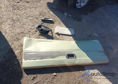 1998 Nissan Frontier Standard/Xe из США, поврежденный, VIN 1N6DD21S4WC361463